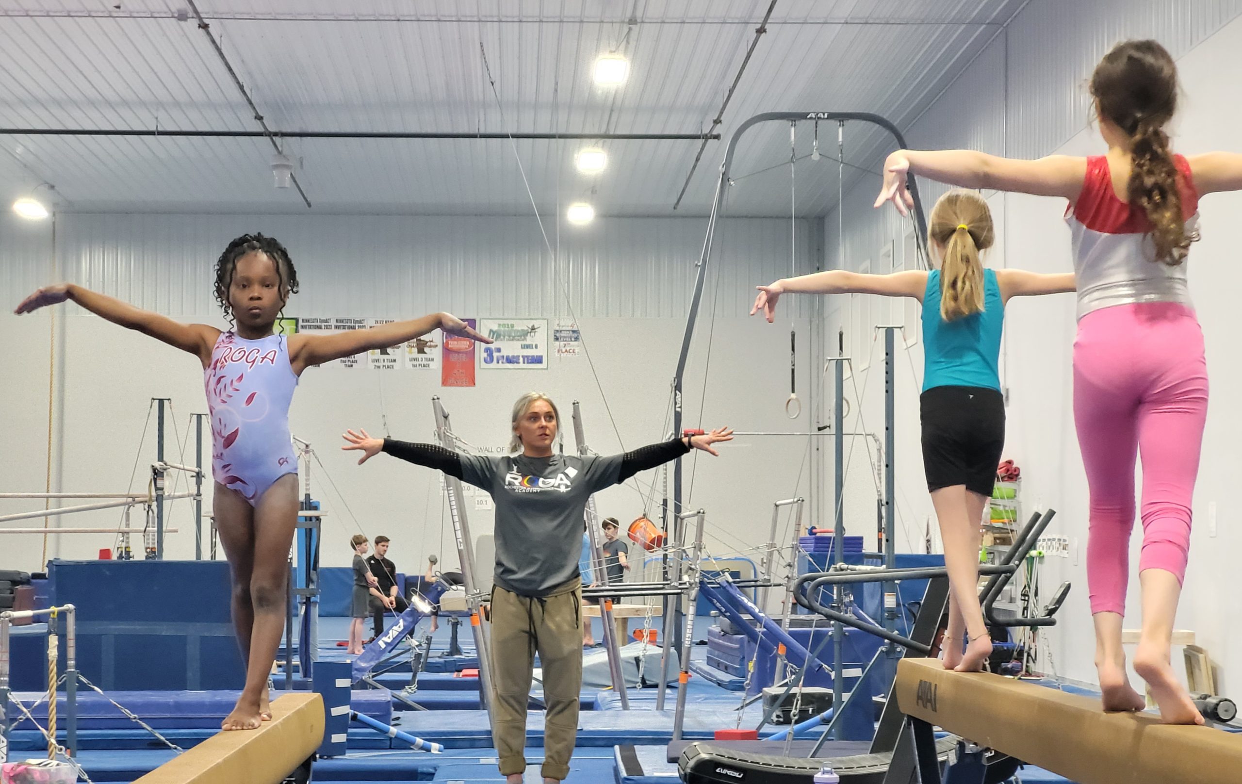 Girls Gymnastics - Rochester Gymnastics Academy